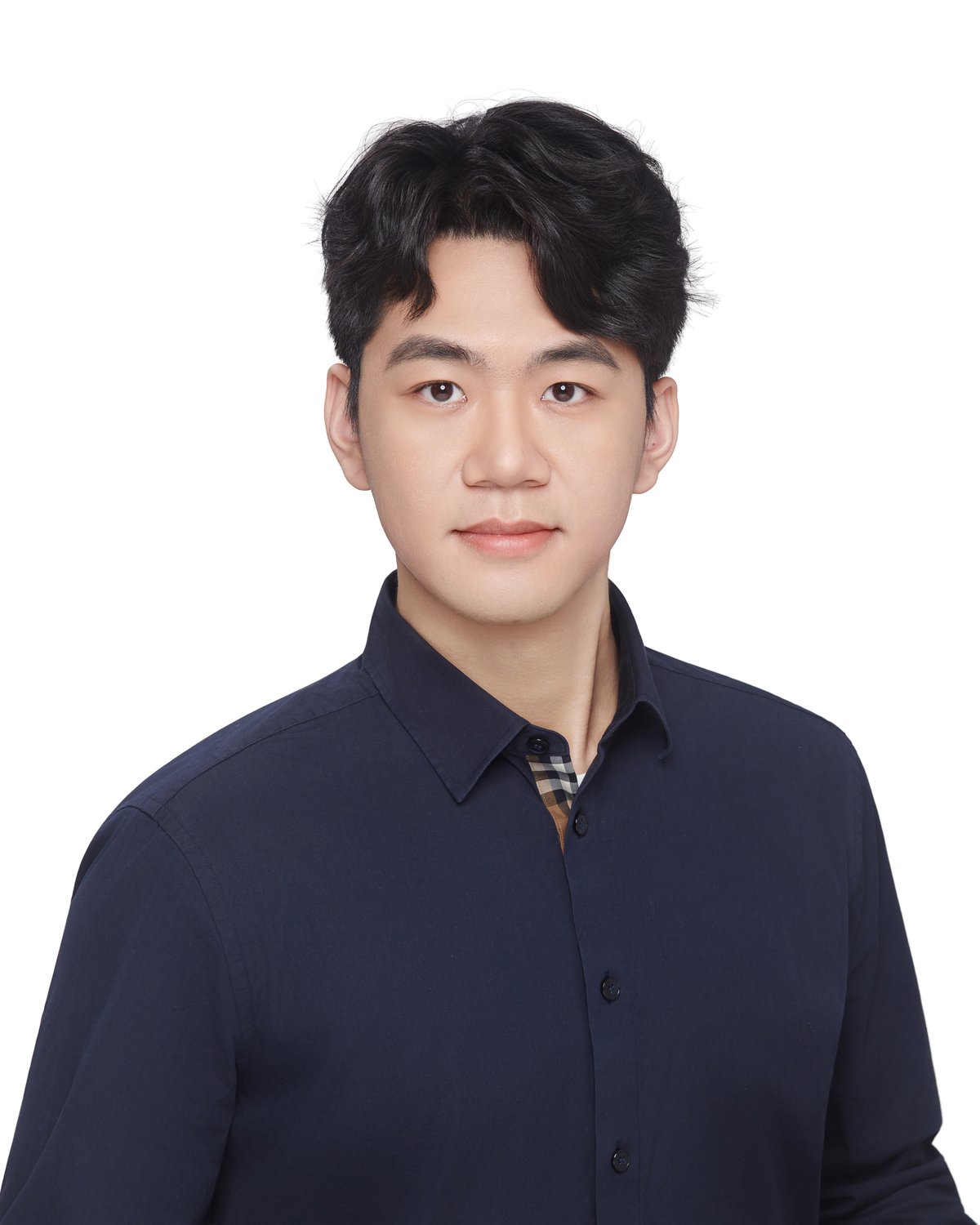 Portrait of Zirui Wang